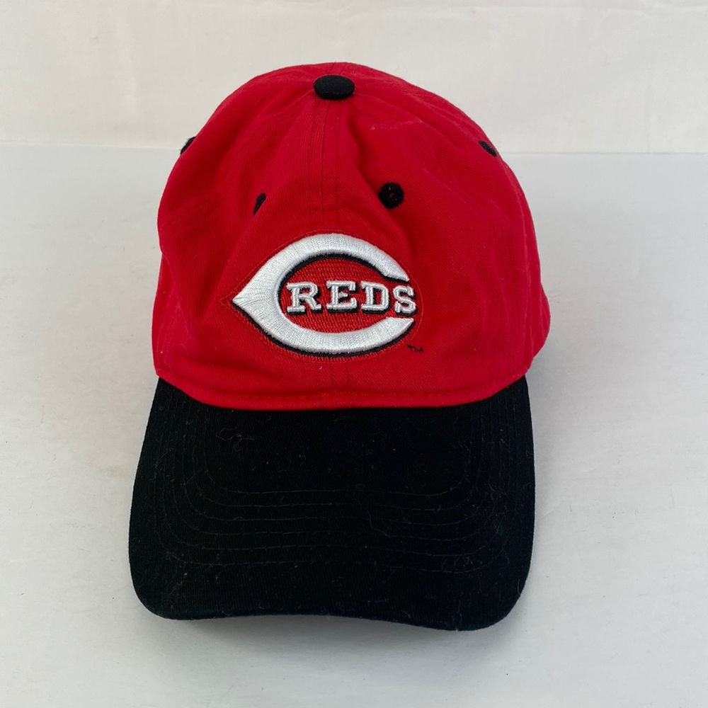 Cincinnati Reds Ball Cap Like New Adjustable - Picture 1 of 9